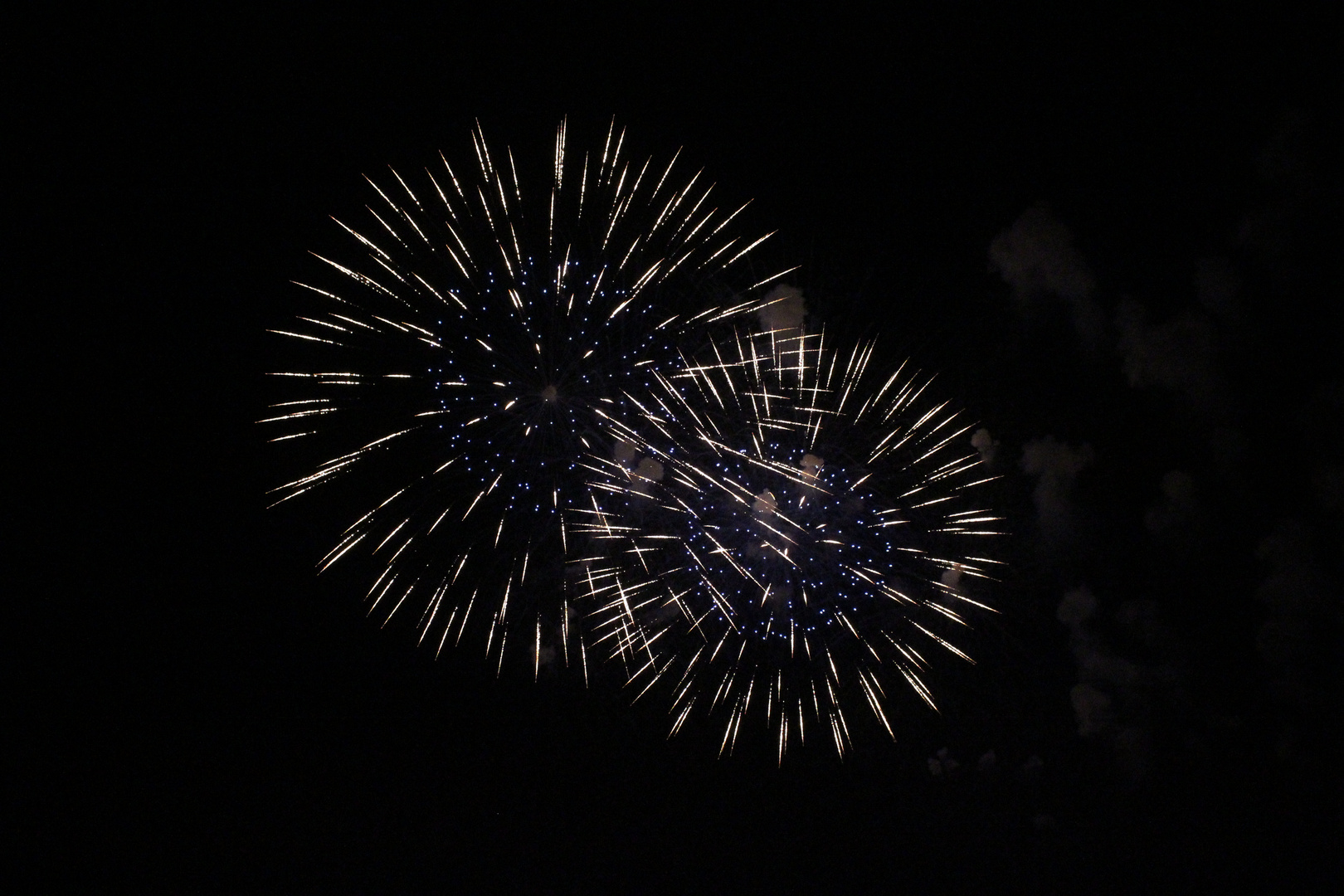 Feuerwerk, Ruhrort in Flammen