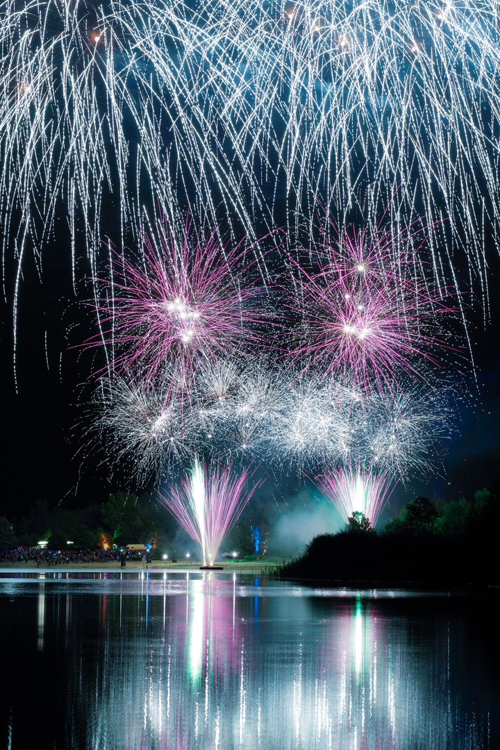 Feuerwerk "See in Flammen"