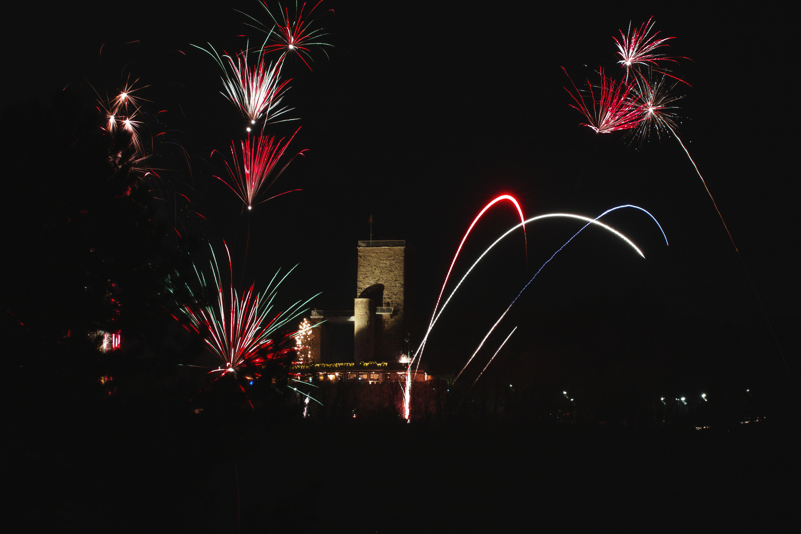 Feuerwerk über dem Turmberg