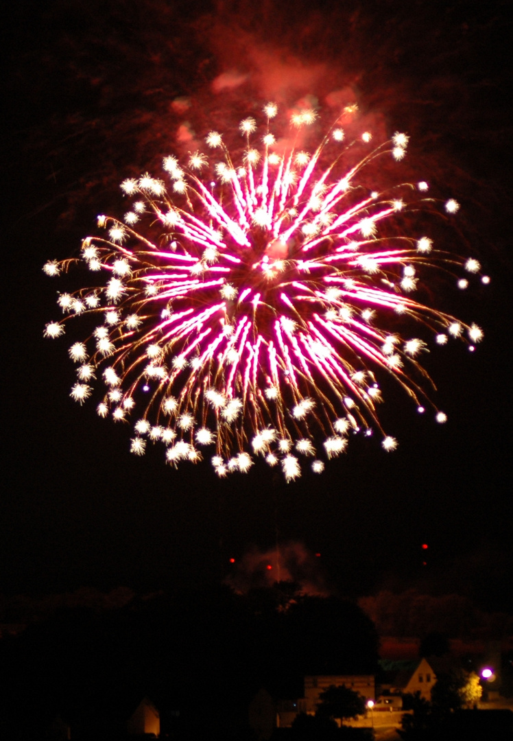 Feuerwerk über Göllheim 01