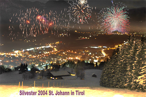 Feuerwerk über St. Johann