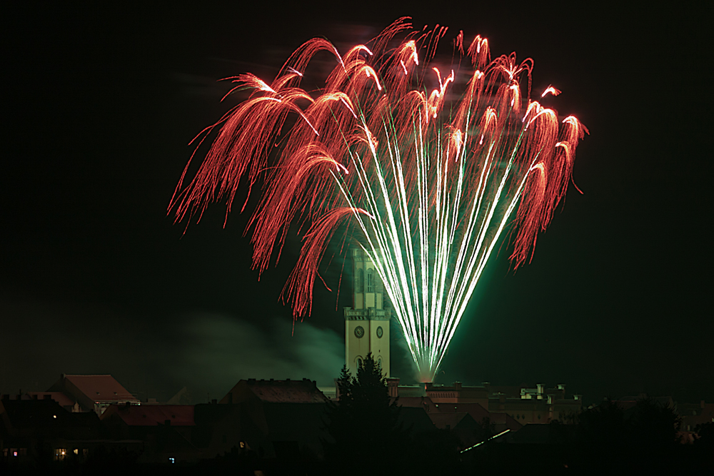 Feuerwerk über Zittauer Rathaus