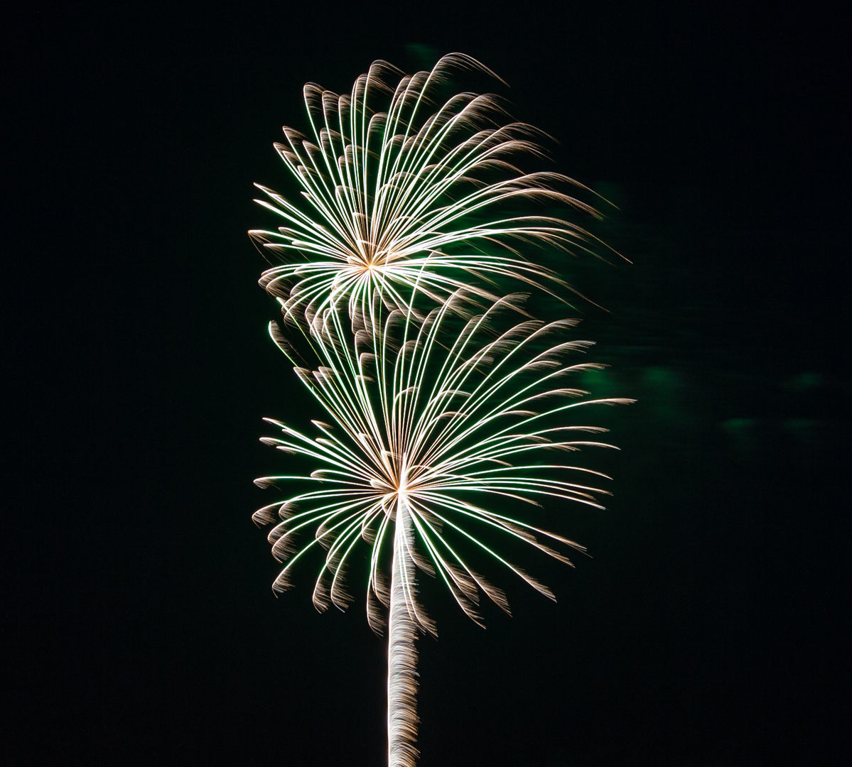 Feuerwerk vom Karlsfelder Siedlerfest #4