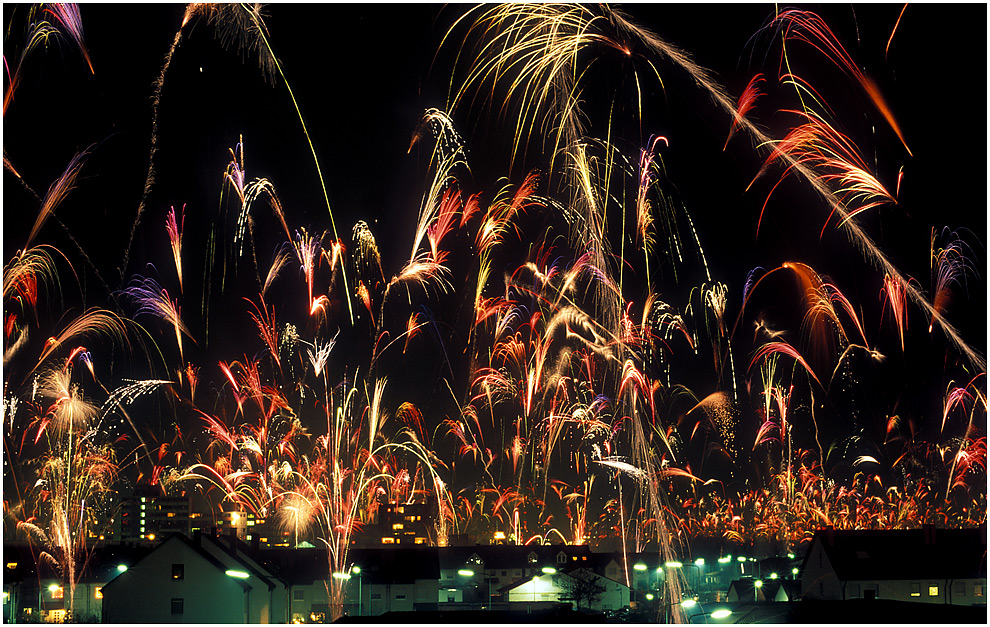 Feuerwerk zu Silvester von Frank Mühlberg