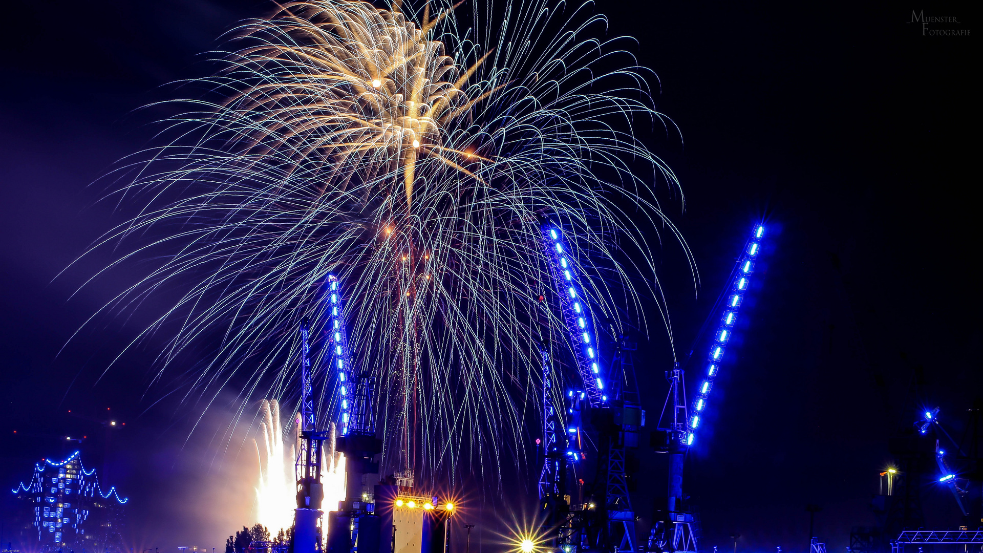 Feuerwerk zum Blueport 2014