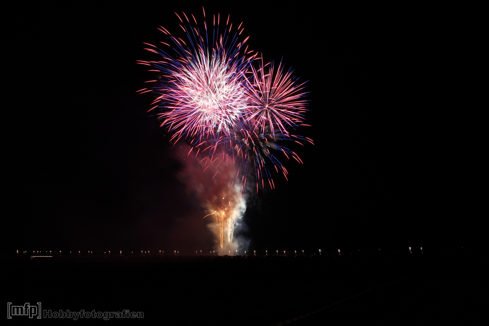 Feuerwerk zum Brookser Heiratsmarkt 2011