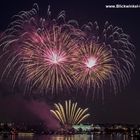 Feuerwerk zum Japanische Kirschblütenfest in Hamburg III