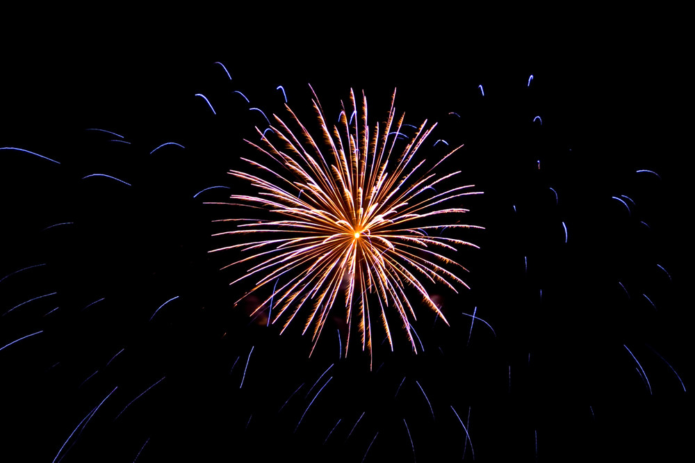 Feuerwerk zum Maientag