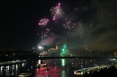 Feuerwerk zur Bundesfeier am Rhein 2017