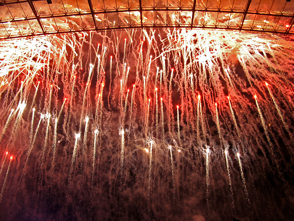 Feuerwerksspektakel im Olympiastadion
