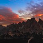 Feuriger Morgen in den Dolomiten