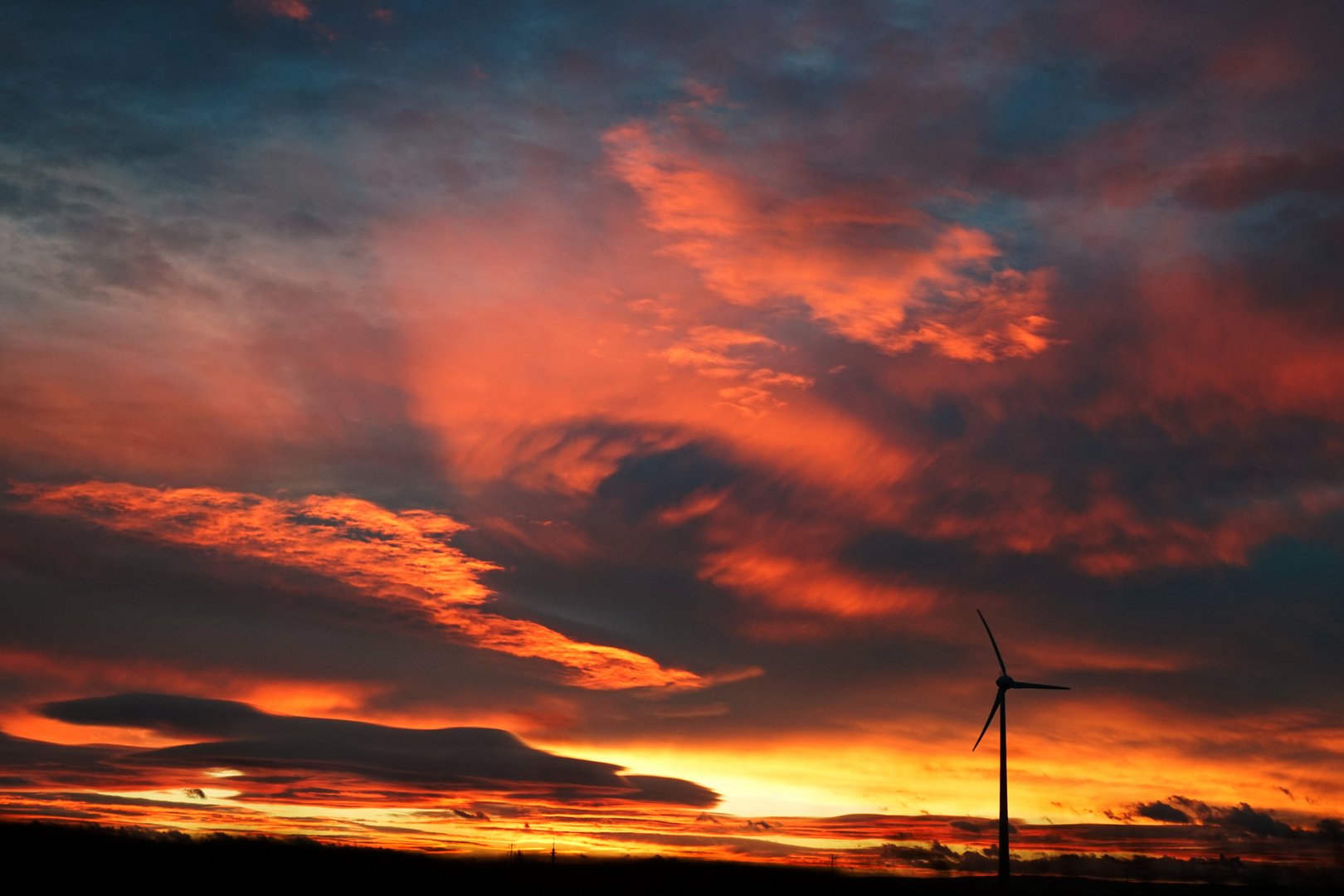 Feuriger Sonnenaufgang