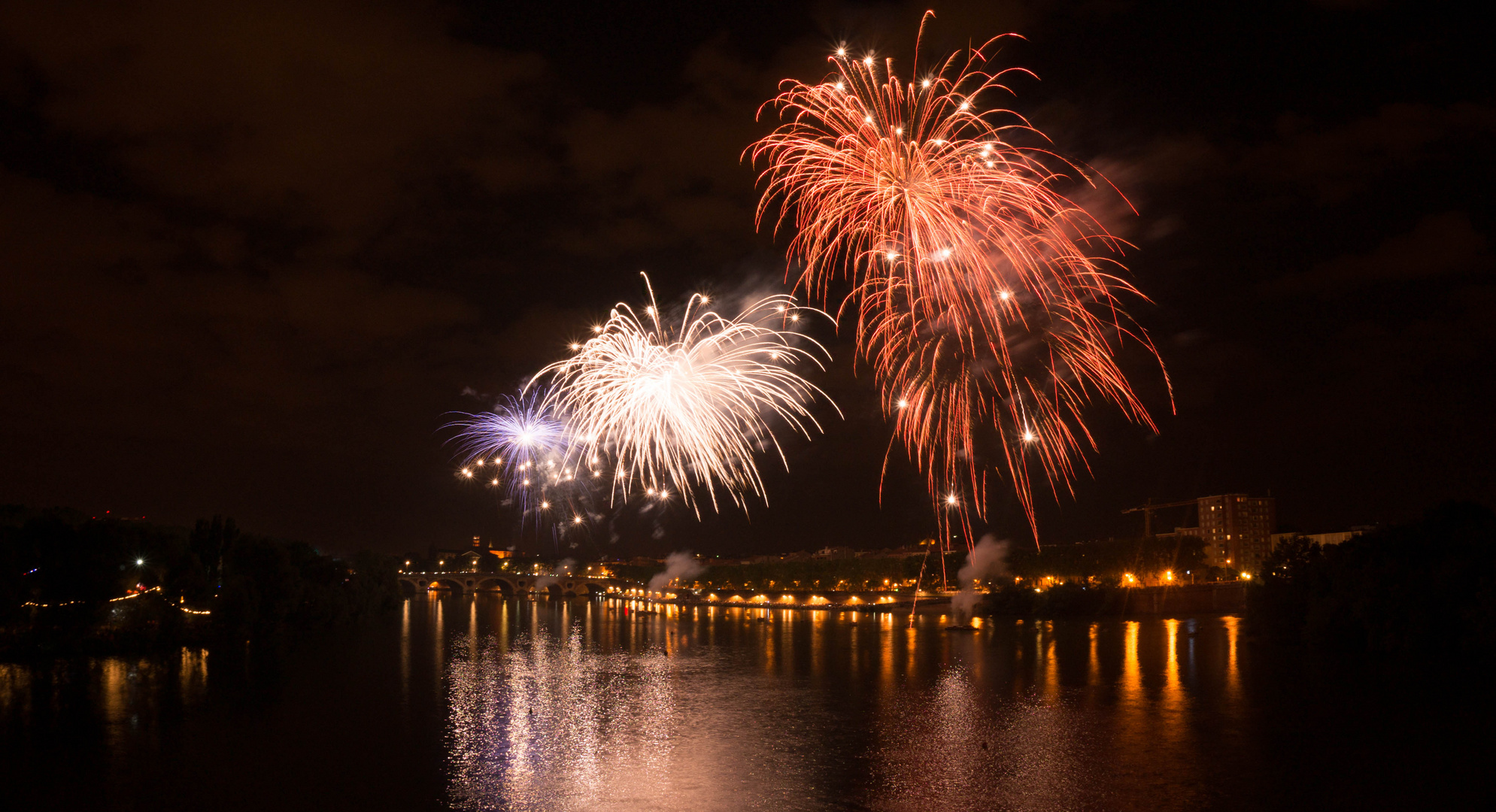 Feux d'artifice 2014 à Toulouse