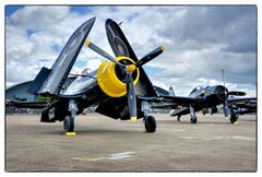 FG-1D Corsair & F8F-2P Bearcat