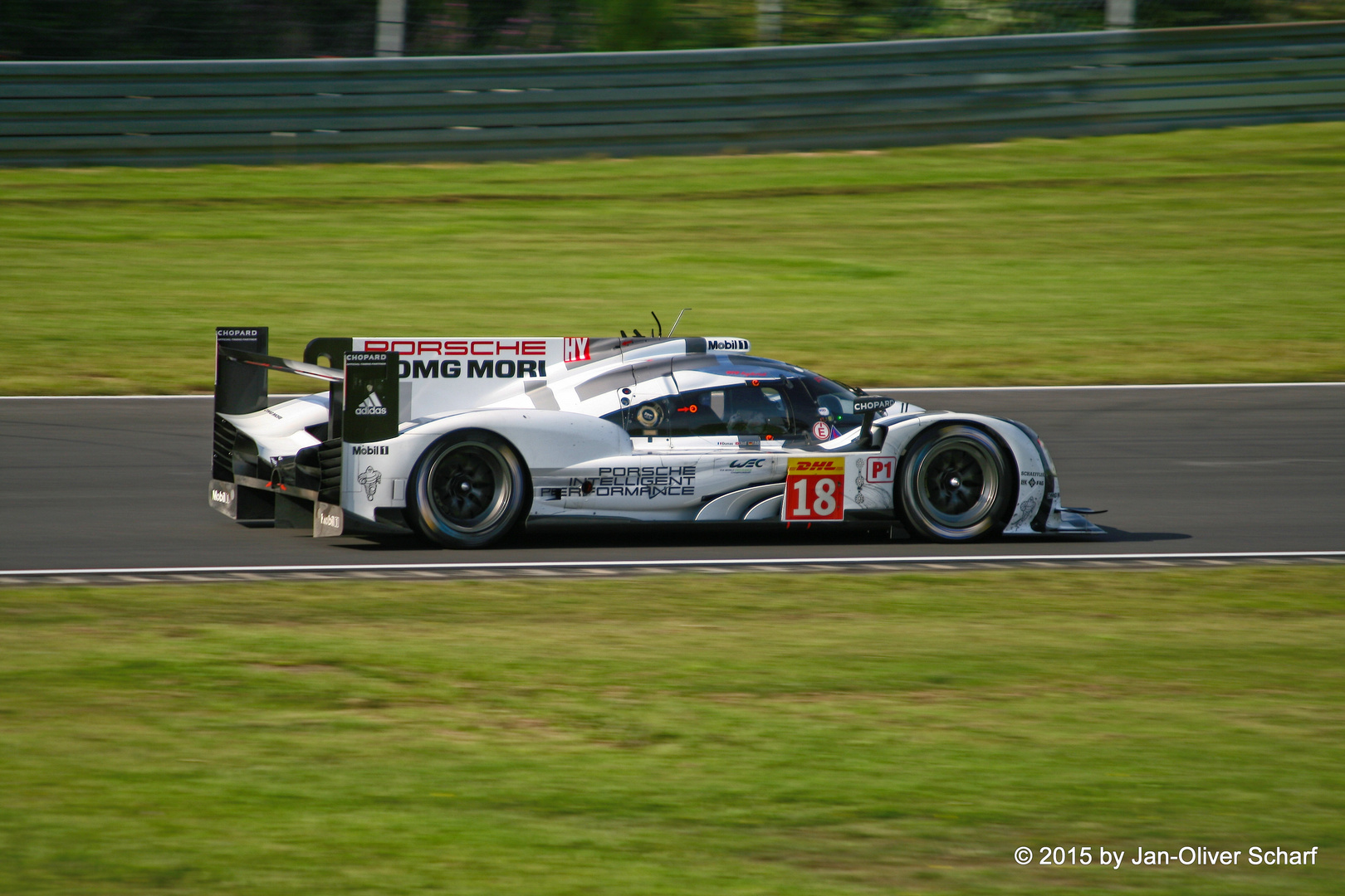 FIA WEC 6 Hours of Nürburgring 2015 Romain DUMAS, Neel JANI, Marc LIEB Porsche 919 Hybrid #18