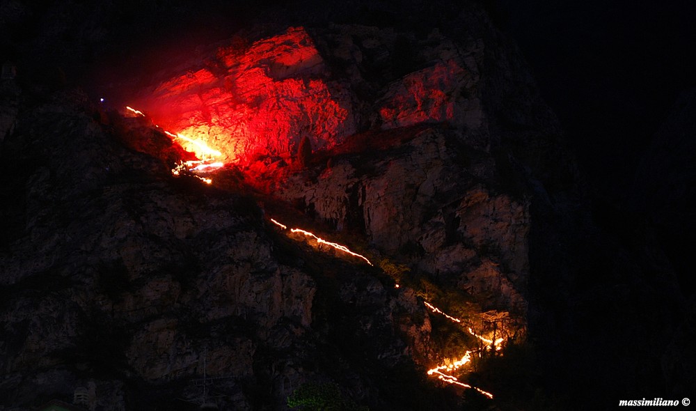 fiaccolata