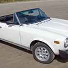 Fiat 124 Spider 2