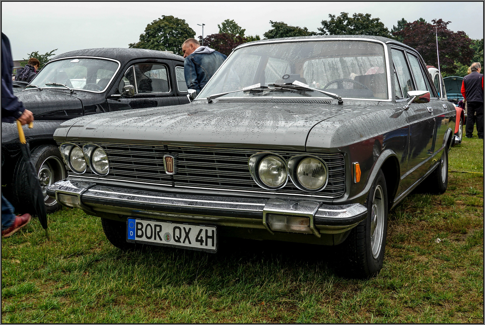 FIAT 130