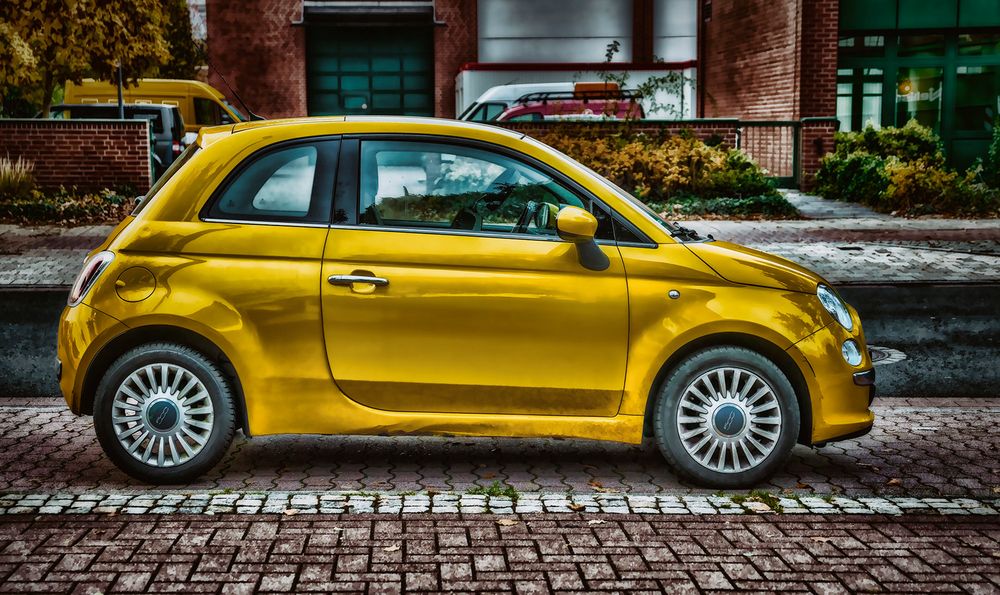 Fiat 500 gelb