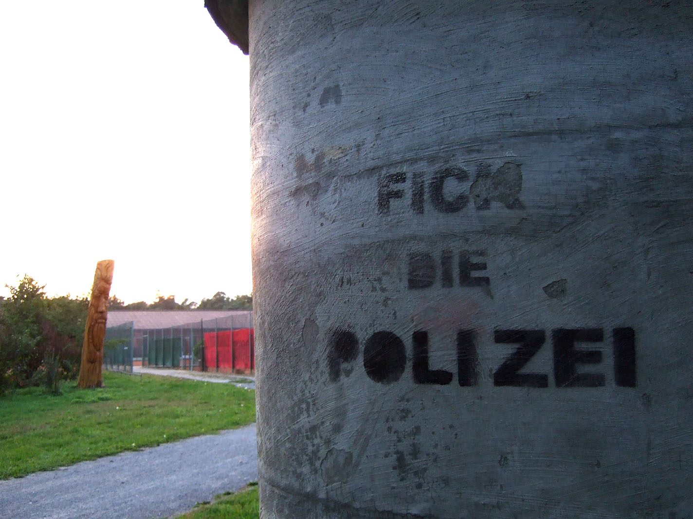 „Fick die Polizei“