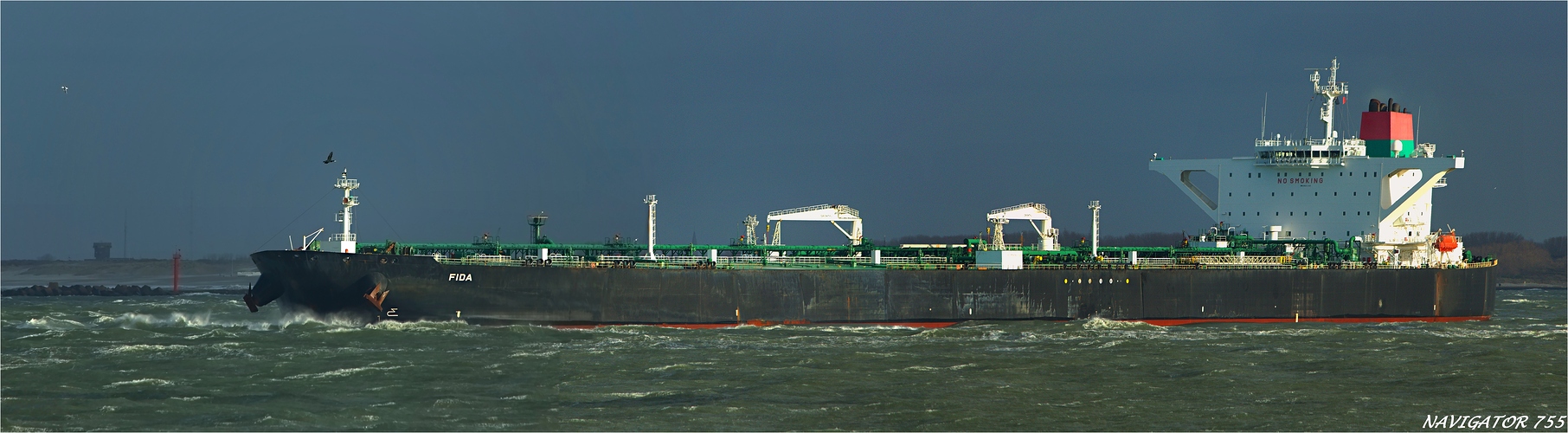 FIDA / Crude Oil Tanker / Rotterdam / Bitte scrollen!