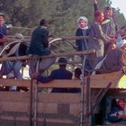 Field workers return to their homes