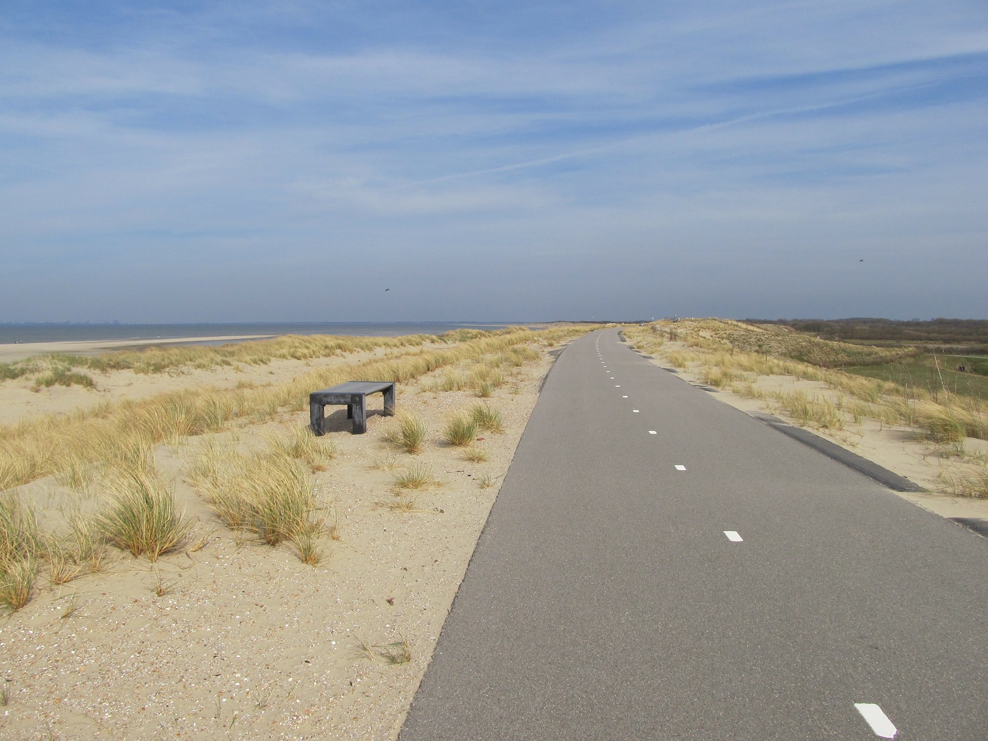 Fietspad über Sanddünen