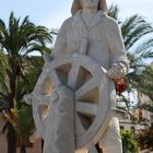 Figur am Hafen von Ibiza Stadt