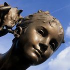 Figur auf der Pont Alexandre