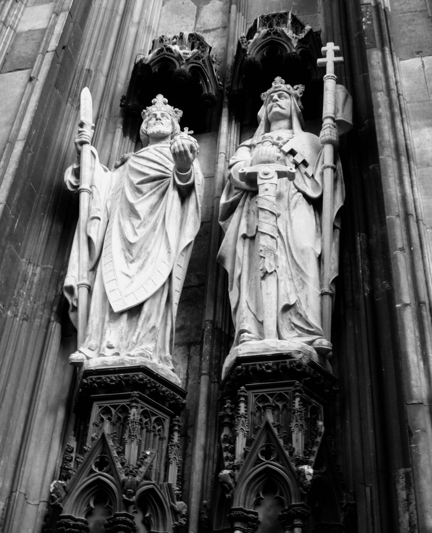 Figuren am Kölner Dom