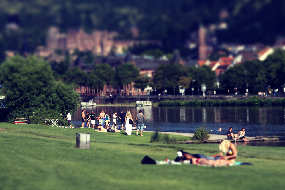 Figuren am Neckar