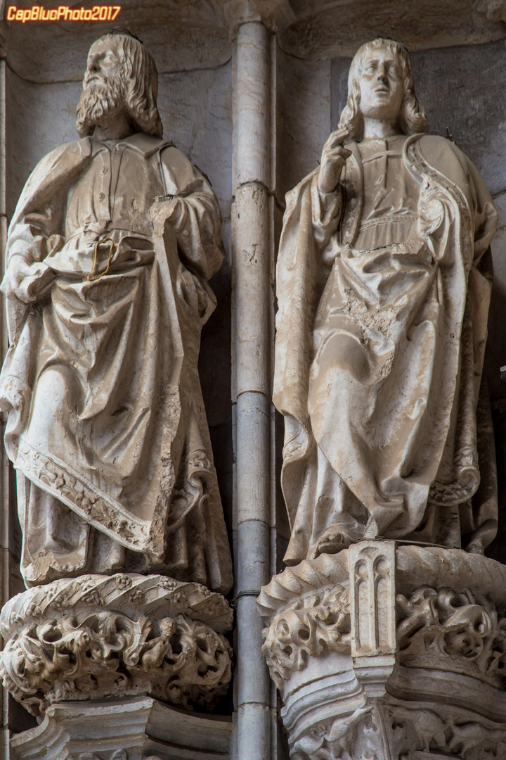 Figuren am Südportal Mosteiro dos Jeronimos