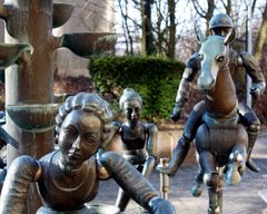 Figurengruppe am Brunnen