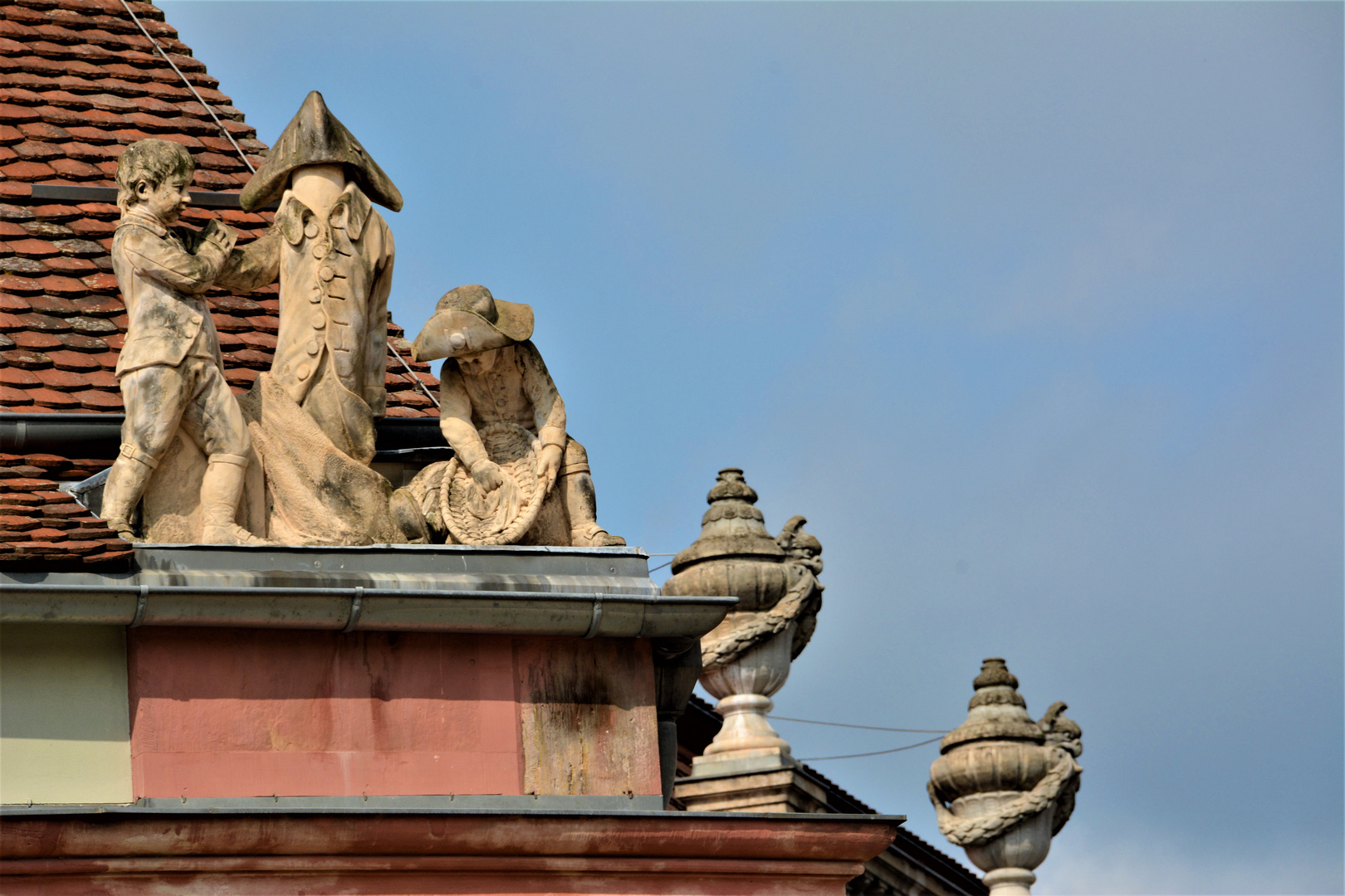 Figurenschmuck Kutschstall, Neuer Markt Potsdam