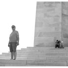 Figures at the canadian memorial Vimy