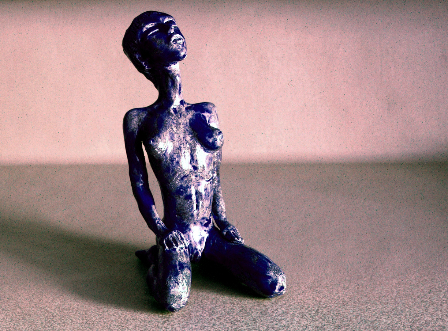 Figurine in Infrared light