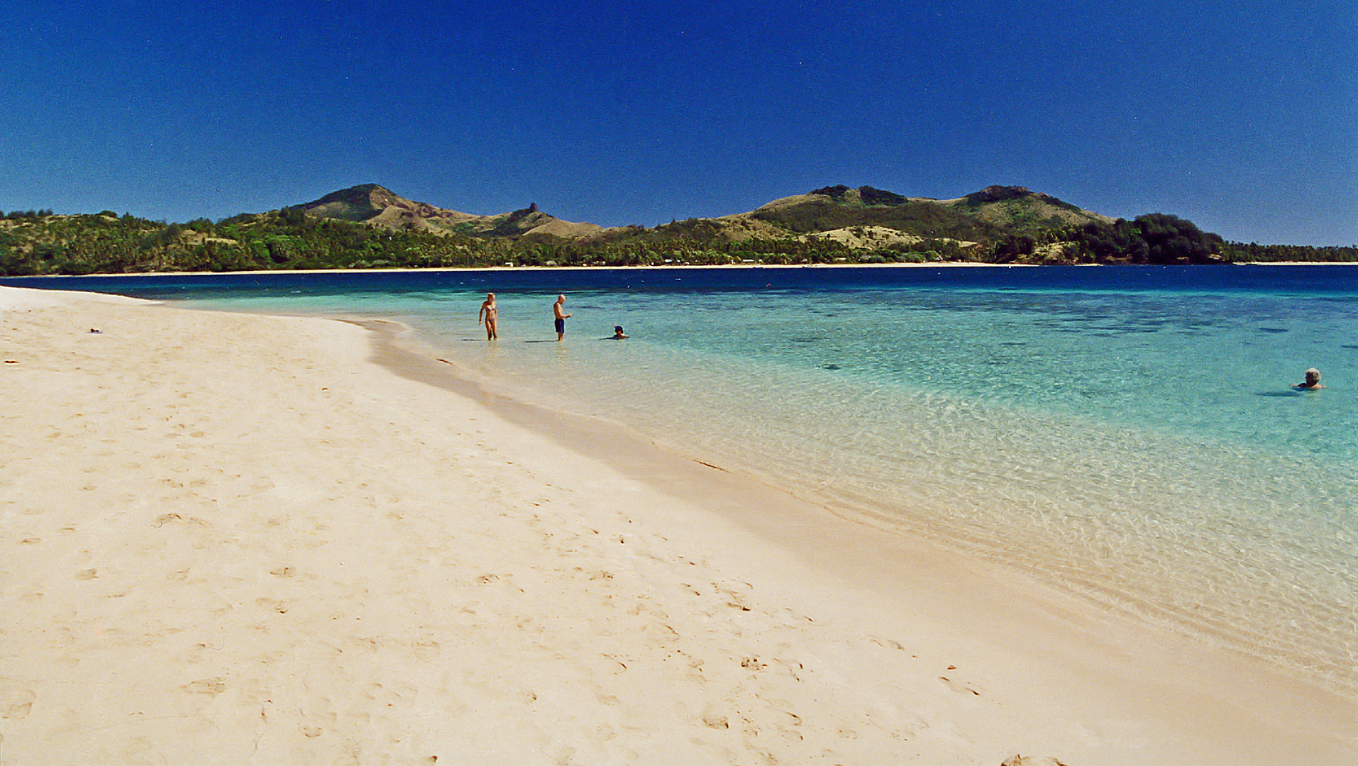 FIJI NANUJA LAI LAI