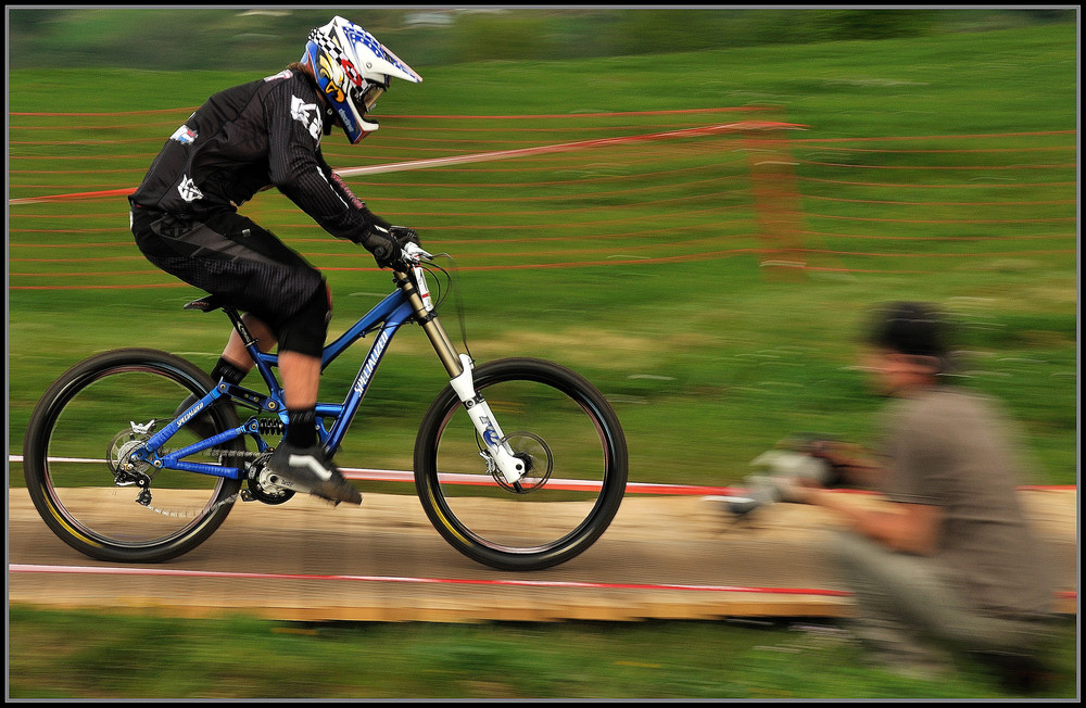 Filé...Coupe du monde VTT LA BRESSE(LORRAINE).