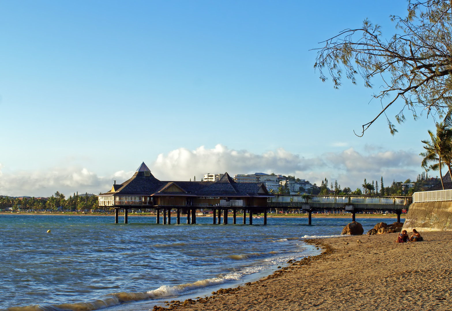 Fin d’après-midi sur la plage de Anse Vata, Nouméa