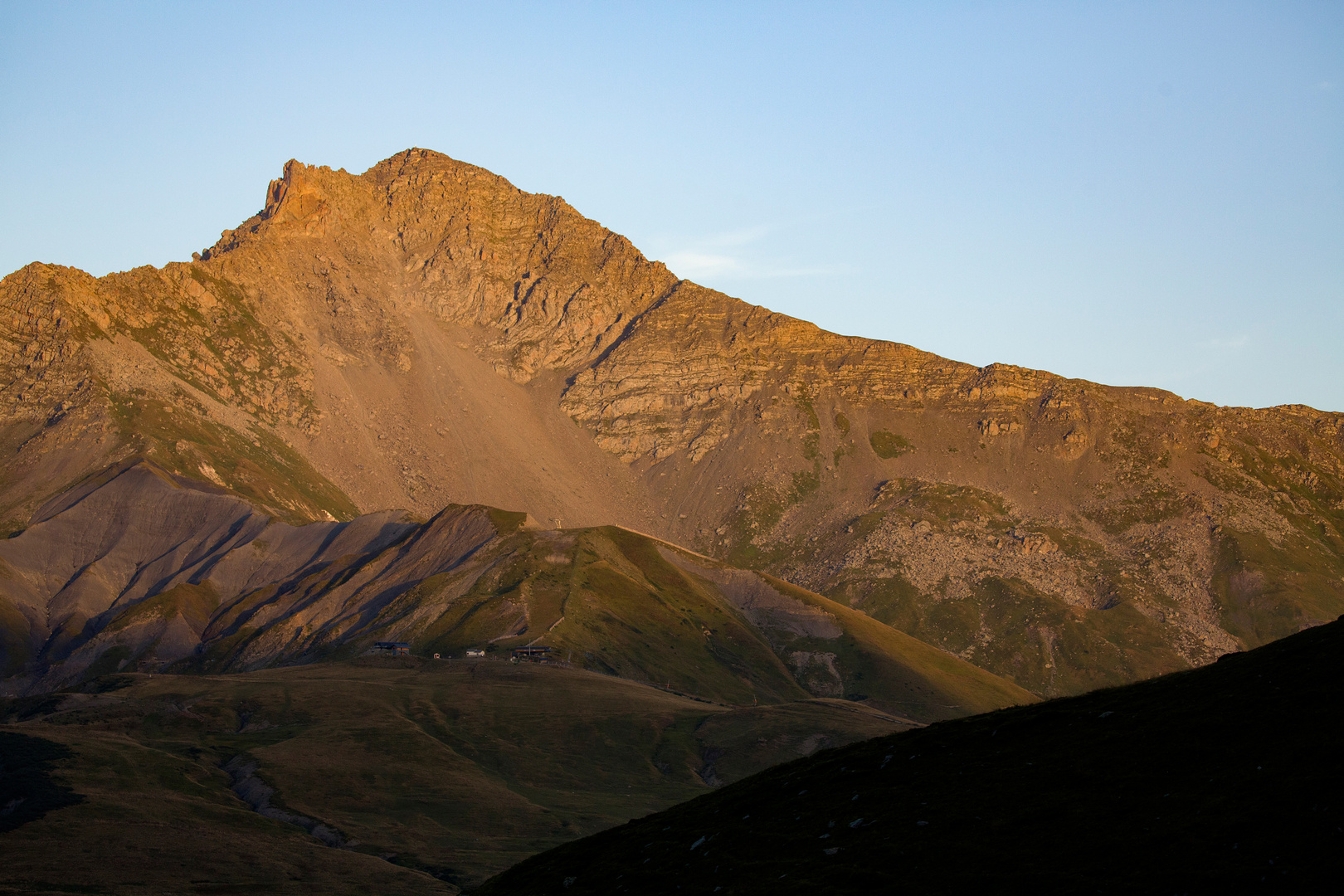 fin de journée en montagne ....