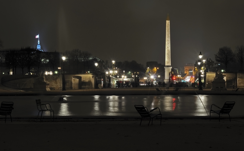 Fin de soirée calme aux Tuileries