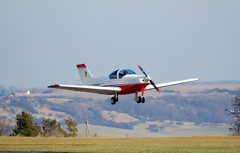 final approach on RWY 20 of EDBJ