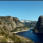 finally spring at Hetch Hetchy reservoir