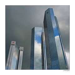 - Finanz-Riesen -