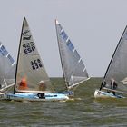 Finn Dinghis an der Leetonne