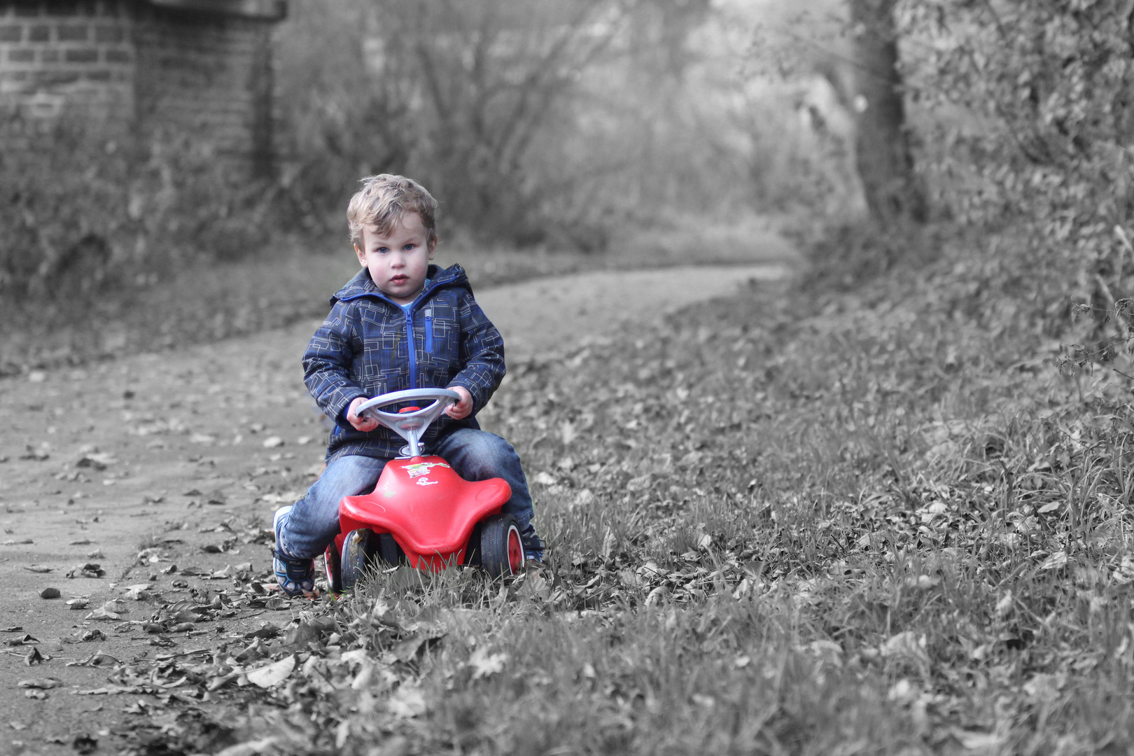 Finn-Luca und sein Bobby-Car