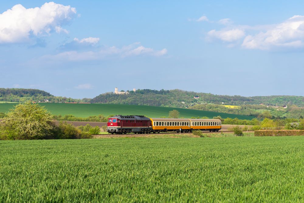 Finne-Unstrut-Express bei Seena