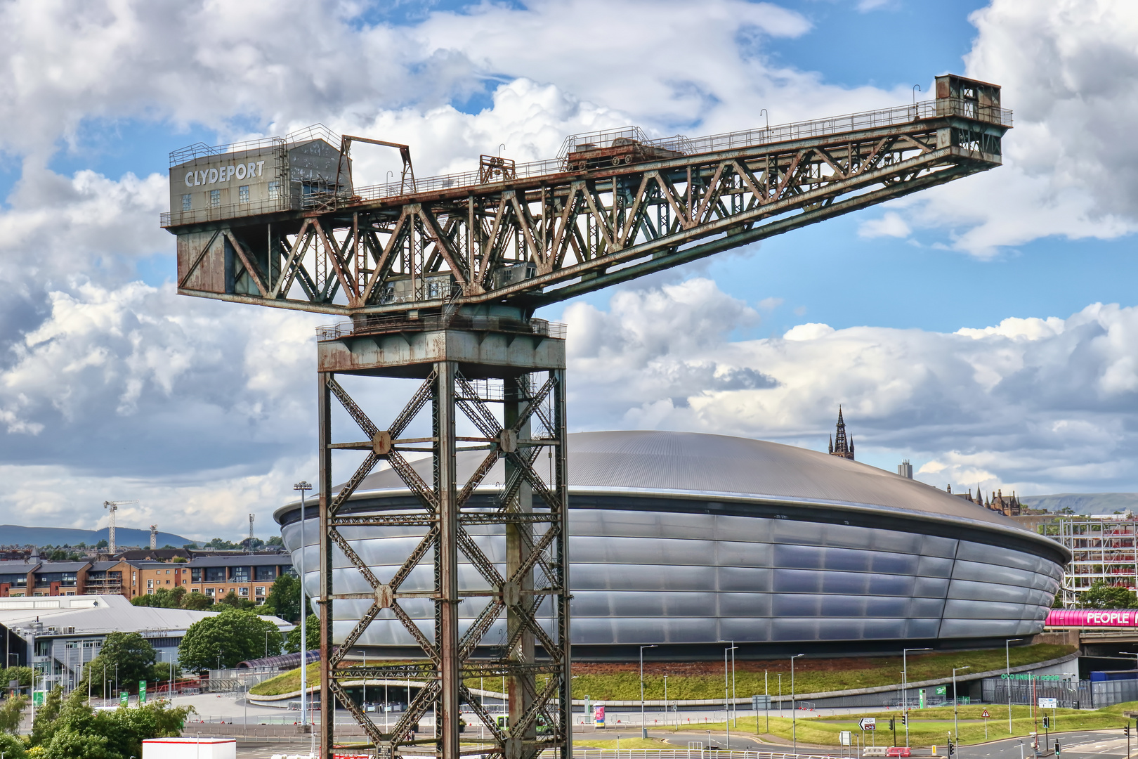 Finnieston Crane & Hydro Arena am River Clyde (nicht im Bild)