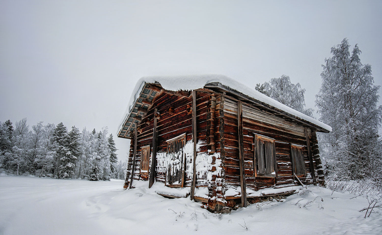 Finnische Holzhütte