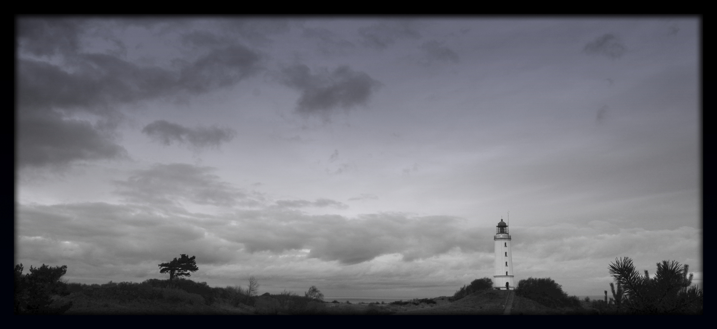 Finster auf Hiddensee ,Leuchtturm